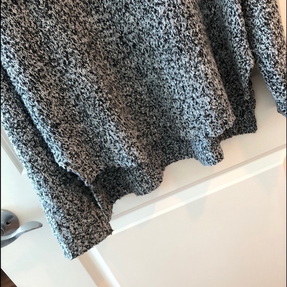 Kerisma Cowl Neck Marled Yarn Hi Lo Sweater - Picture 7 of 13